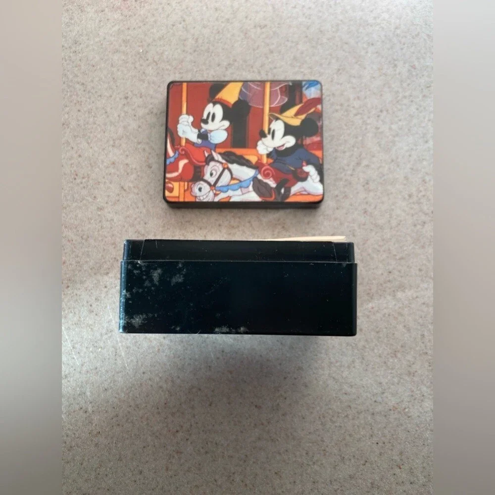 Mickey & Minnie Mouse vintage signature book box